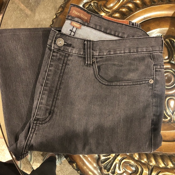 Perry Ellis, Men’s, Black Jeans, 36 x 34, gently worn - Picture 1 of 3